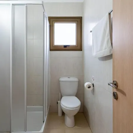 Διαμέρισμα Lumina 2-bedroom And Pool In Αγία Νάπα