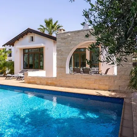 Apartment Lumina 2-bedroom And Pool In *