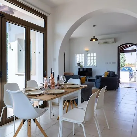 Lumina 2-bedroom And Pool In Agia Napa